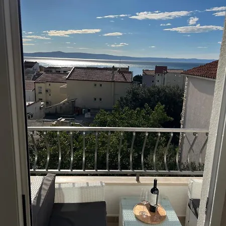 Apartment Lucica