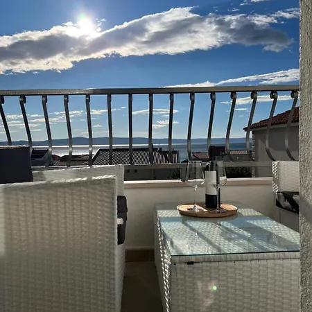 Lucica Apartment Tucepi